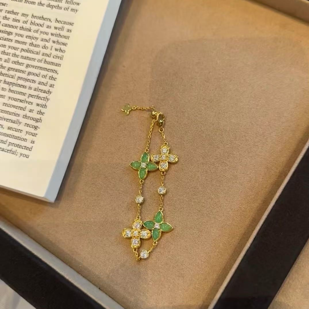 New Chinese Style Green Chalcedony Four-Leaf Clover Bracelet High-End Fresh Light Luxury Niche Temperament Jewelry