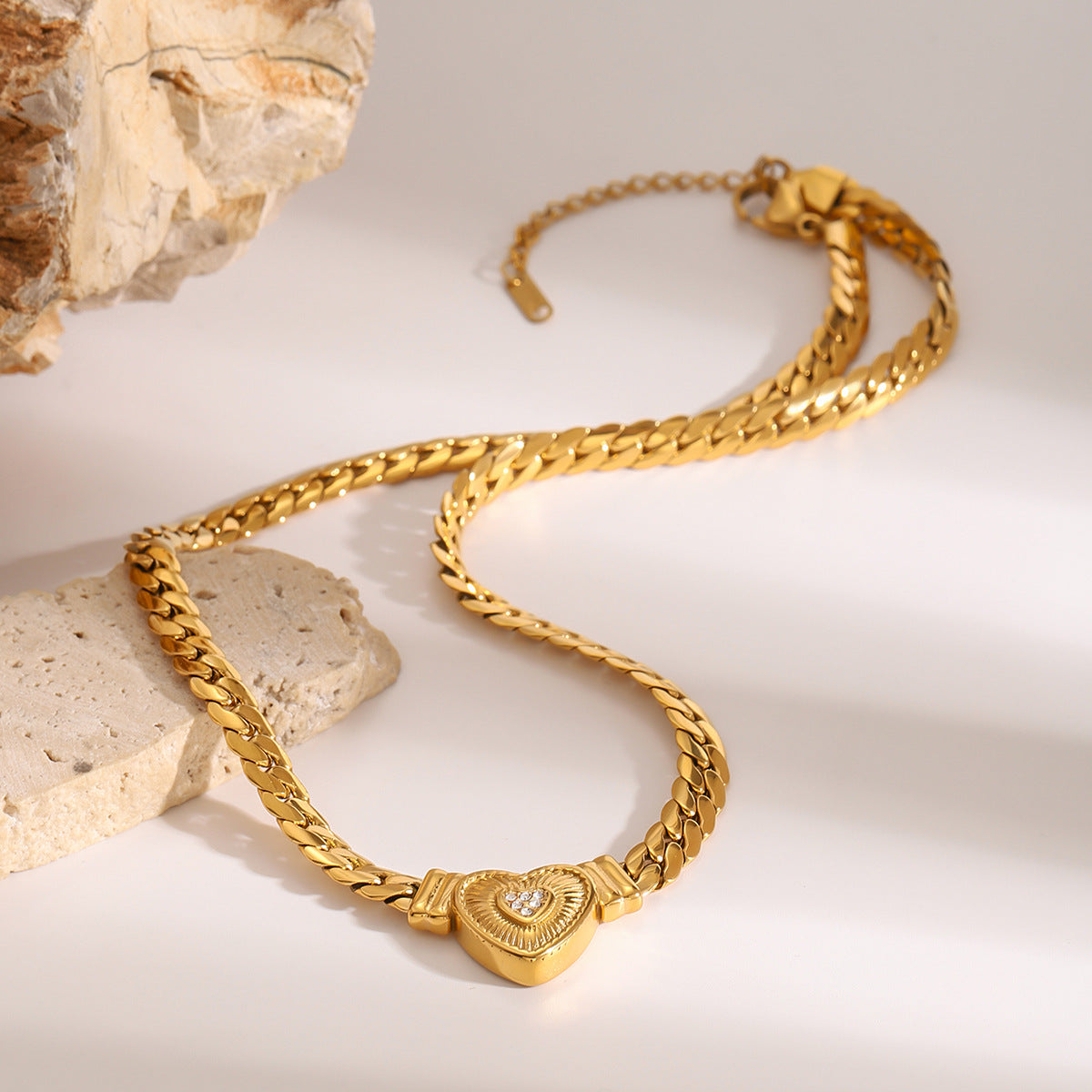 Stainless Steel Heart Necklace High-End Rhinestone Collarbone Chain Titanium Steel Jewelry Necklace