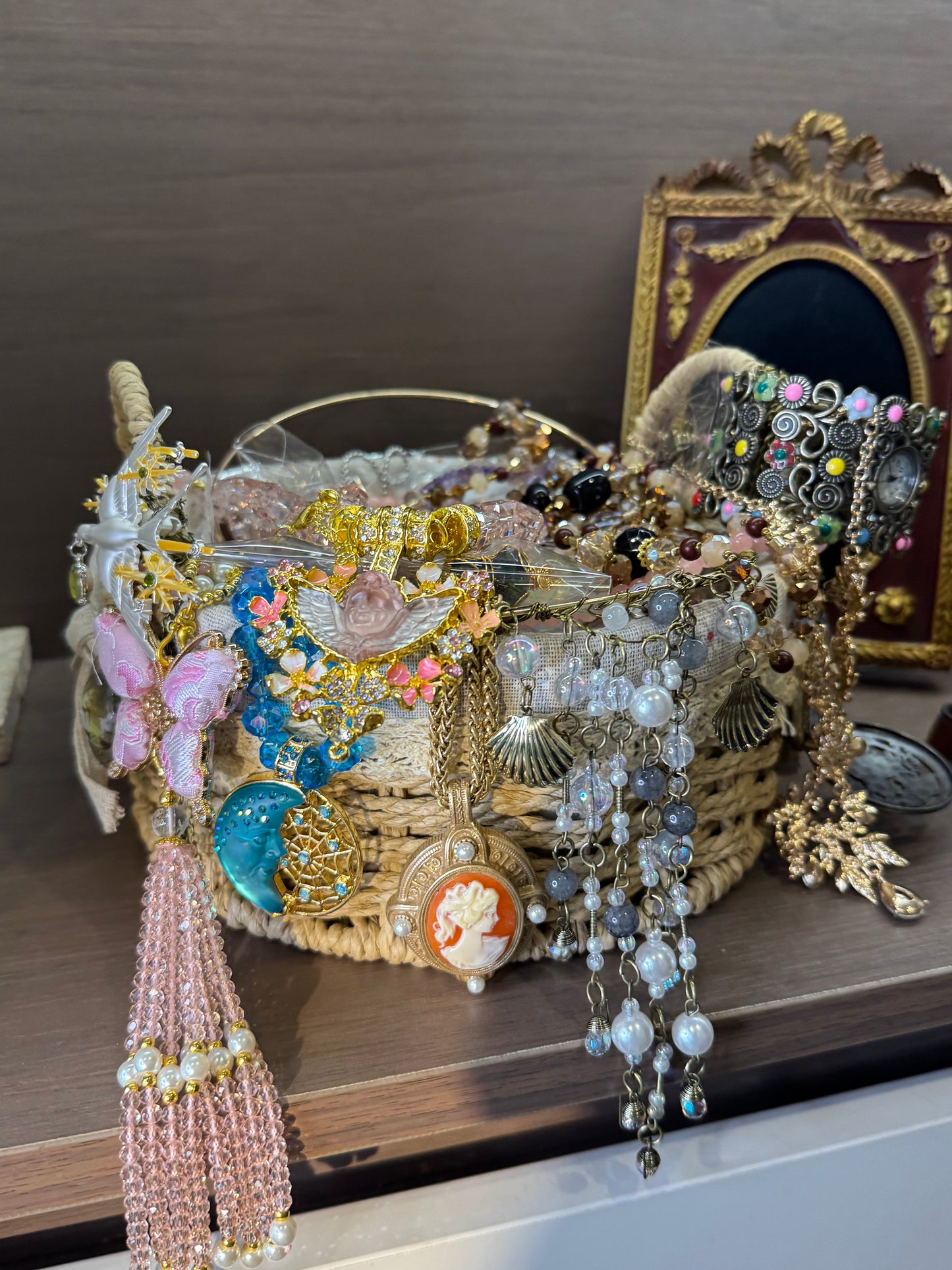 influencer Raquel same style mystery jewelry basket 50% copy items