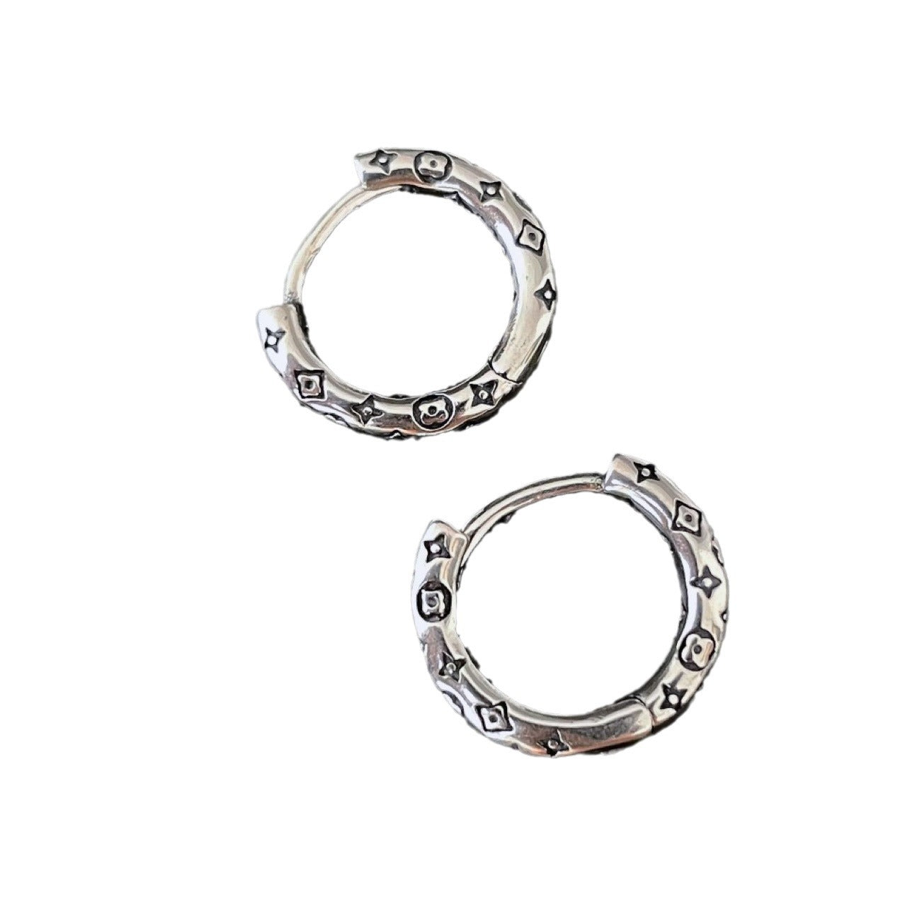 Korean Version Four-Leaf Clover 925 Silver Old Bone Flower Earrings for Women, Simple Fashion Trendy Personality Exquisite Geometric Studs