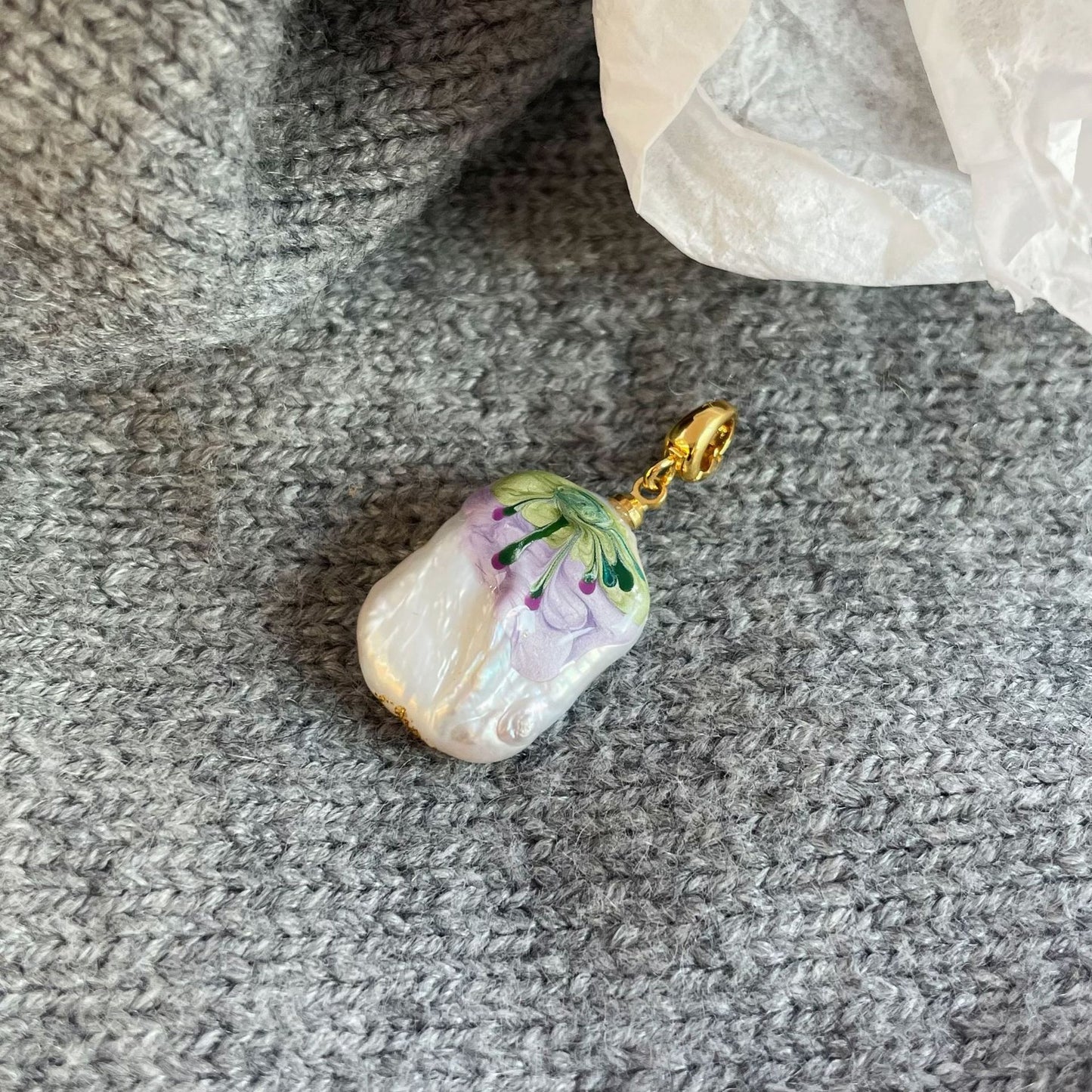 Oil Painting Baroque Pearl Universal Clasp Necklace Pendant Light Luxury High-end Universal Clasp Pendant Single Pendant