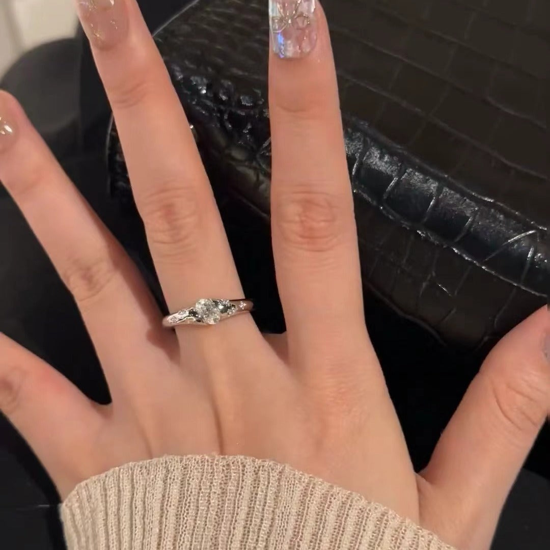 Italian Old Money Style Vintage Light Luxury High-End Jewelry High Carbon Diamond 925 Sterling Silver Starburst Ring