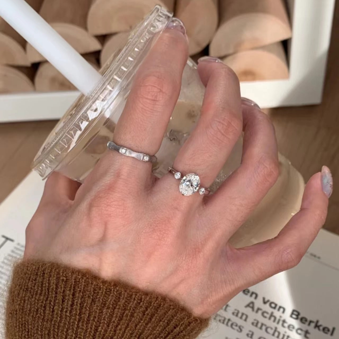 Italian Vintage Brushed Light Luxury High-End Jewelry 925 Sterling Silver High Carbon Diamond Pigeon Egg Ring New Model