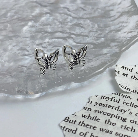Pure Silver S925 Hollow Butterfly Earrings Light Luxury Elegant Small Earrings Vintage Daily Commute Ear Jewelry