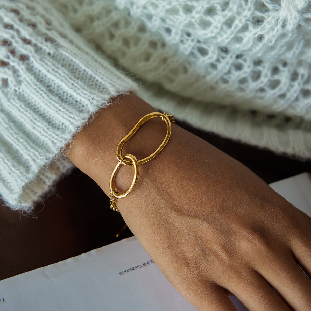 Titanium Steel Devil's Eye OT Buckle Bracelet Niche Light Luxury Hand Jewelry Non-Fading Stainless Steel Autumn Winter Accessories