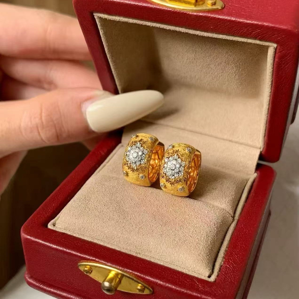 Sterling Silver S925 Italian Craft Brushed Palace Style Earrings Eight-Pointed Star Snowflake Vintage Light Luxury High-End Feel Ear Jewelry