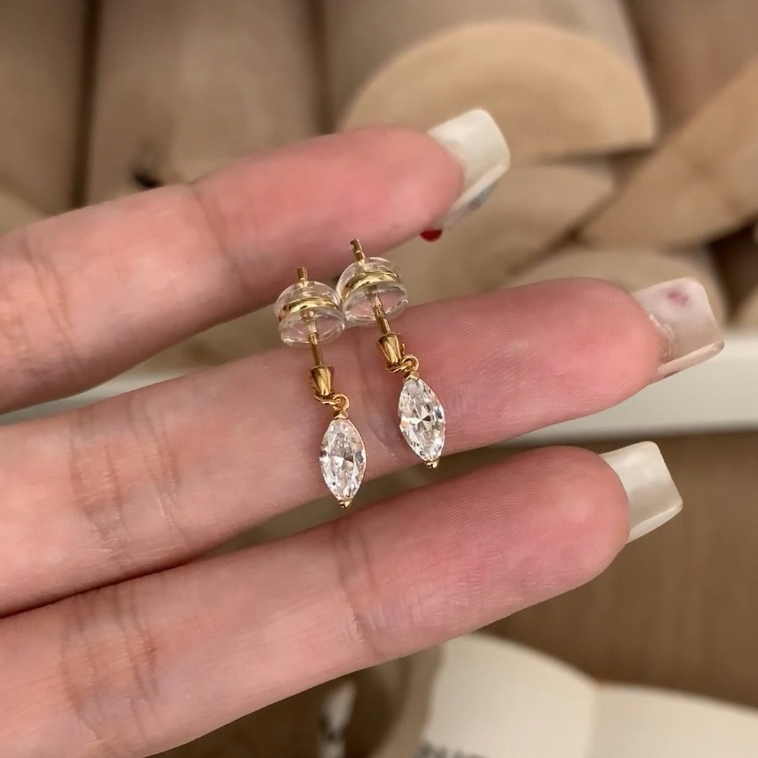 Korean Style Elegant Fashion Super Shiny Horse Eye Earrings S925 Silver Needle Exquisite Versatile Light Luxury Earrings