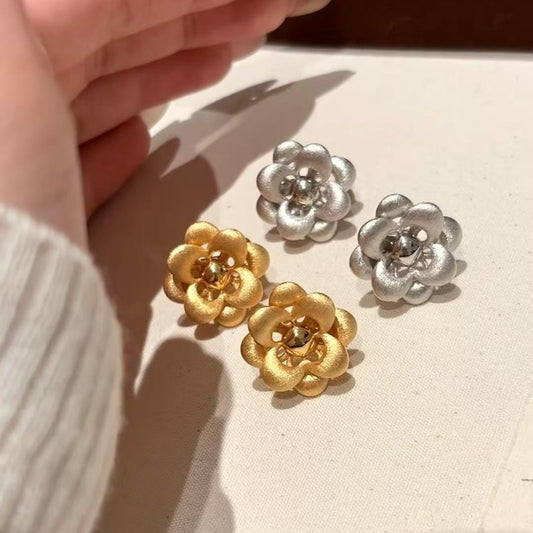 Pure Silver S925 Brushed Craft Camellia Earrings Light Luxury High-end Exquisite Unique Design Vintage Earrings