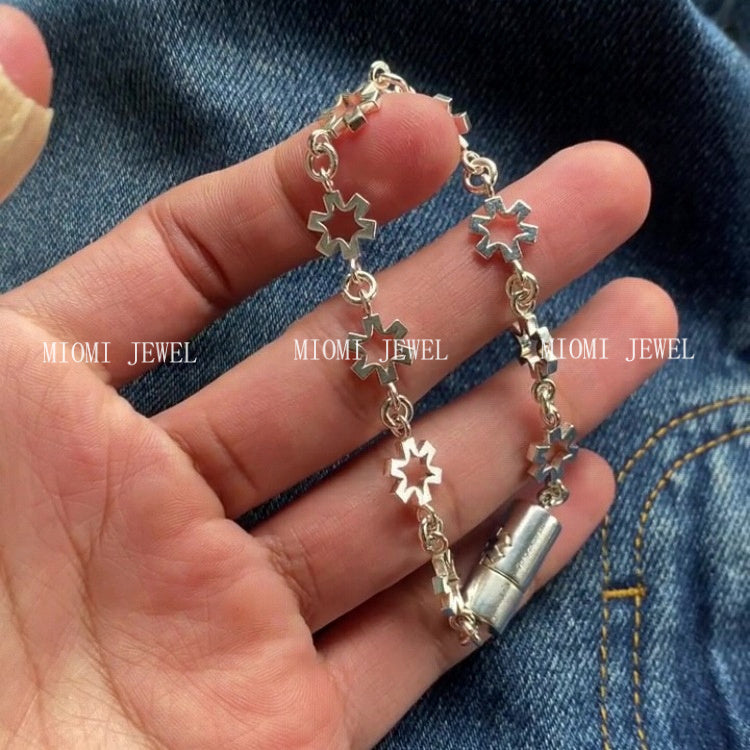 S925 Sterling Silver Star Snowflake Magnetic Clasp Bracelet Niche Personality Retro Hollow Flower Hexagram Bracelet Jewelry