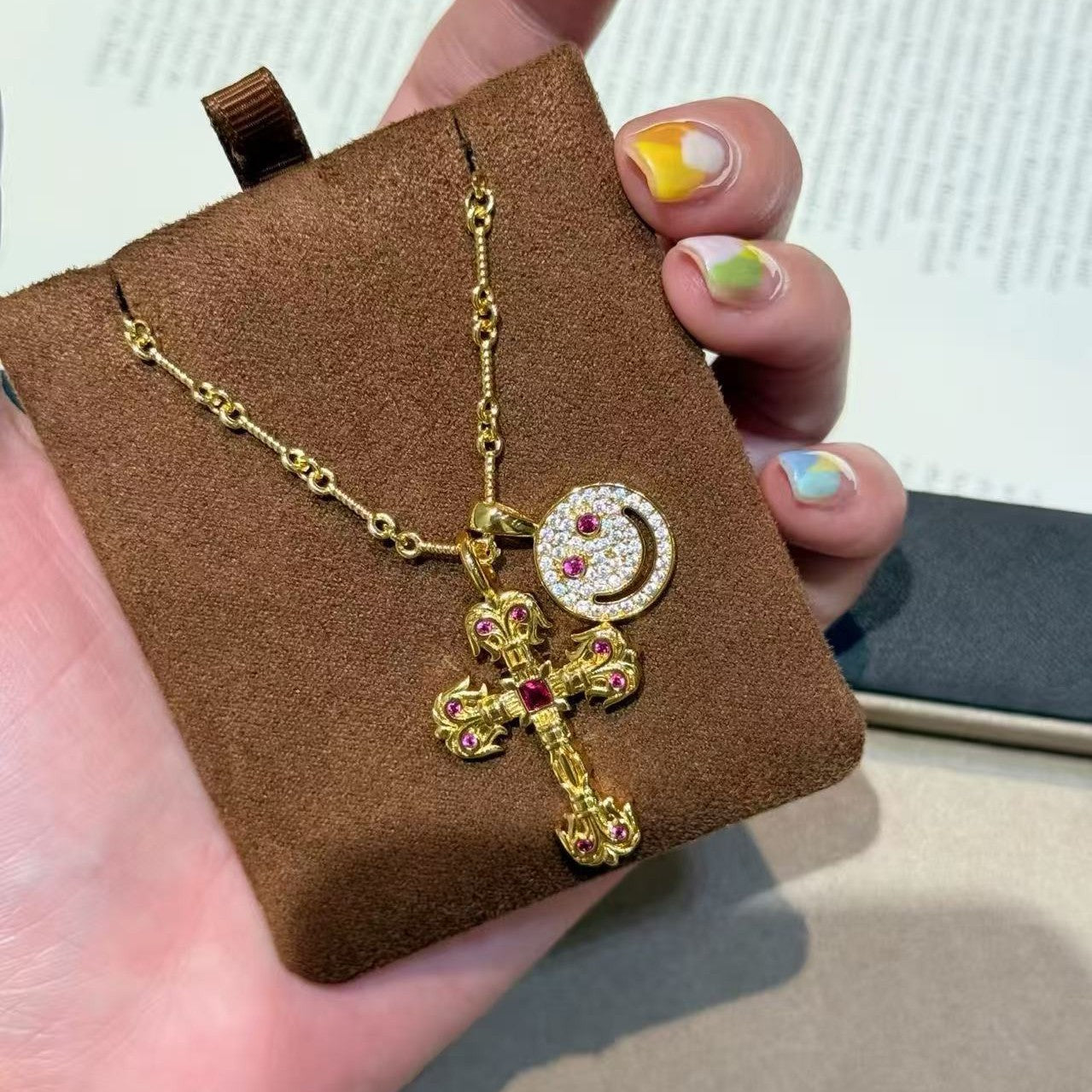 Pure Silver S925 Super Shiny Cross Iris Flower Smiley Face Necklace Trendy Brand Retro Light Luxury Niche Personality Versatile Neck Chain