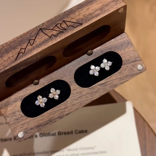 Pure Silver S925 High Carbon Diamond Craft Lucky Four-Leaf Clover Earrings for Women New Hot-Selling High-End Earrings