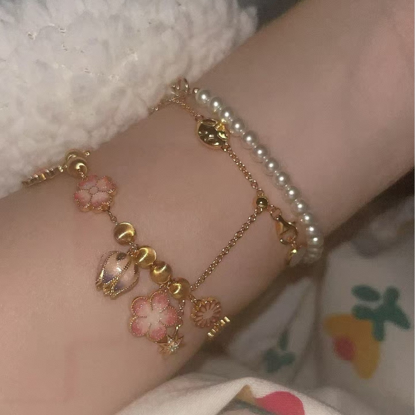 Sterling Silver S925 Enamel Gradient Craft Double-Sided Wear Butterfly Lily of the Valley Cherry Blossom Bracelet Flower Design High-End Bracelet