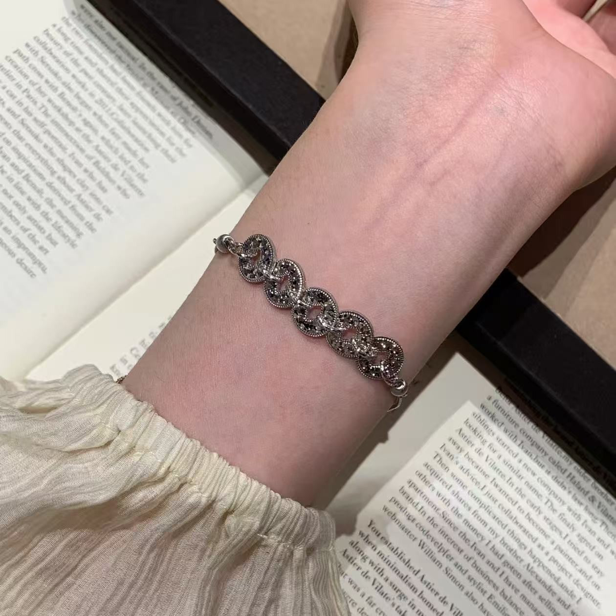 Pure Silver S925 CNC Craft Ice Five Emperors Coin Bracelet Light Luxury Exquisite Sparkling Elegant Versatile