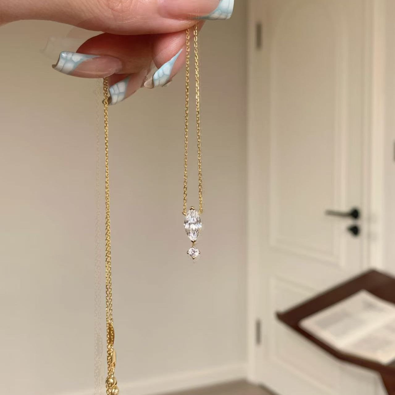 Simple Elegant Sparkling Horse Eye Water Drop Necklace for Women Exquisite Fashion Collarbone Chain