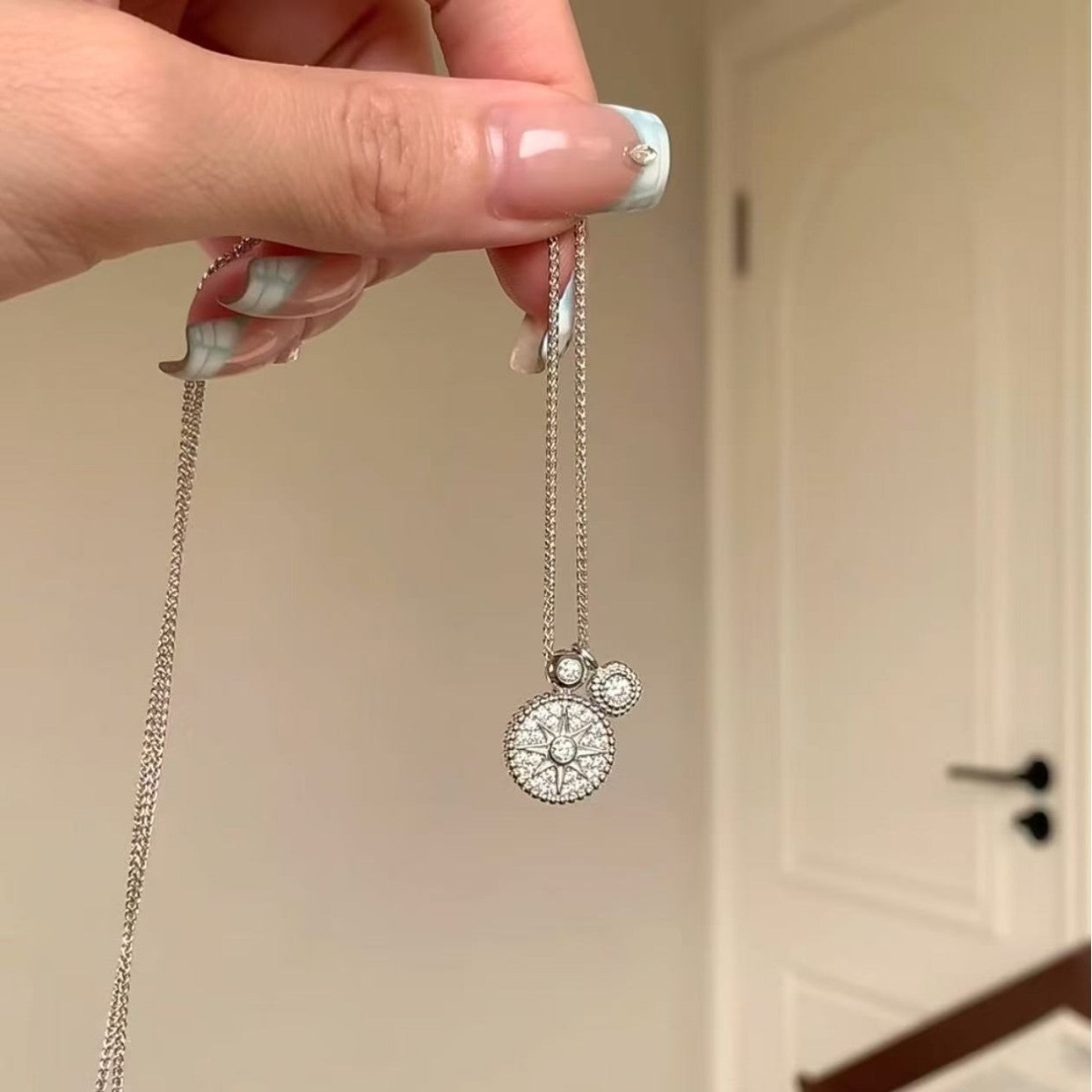 Pure Silver S925 Starry Full Diamond Compass Necklace Light Luxury Niche Versatile Star High-end Clavicle Chain