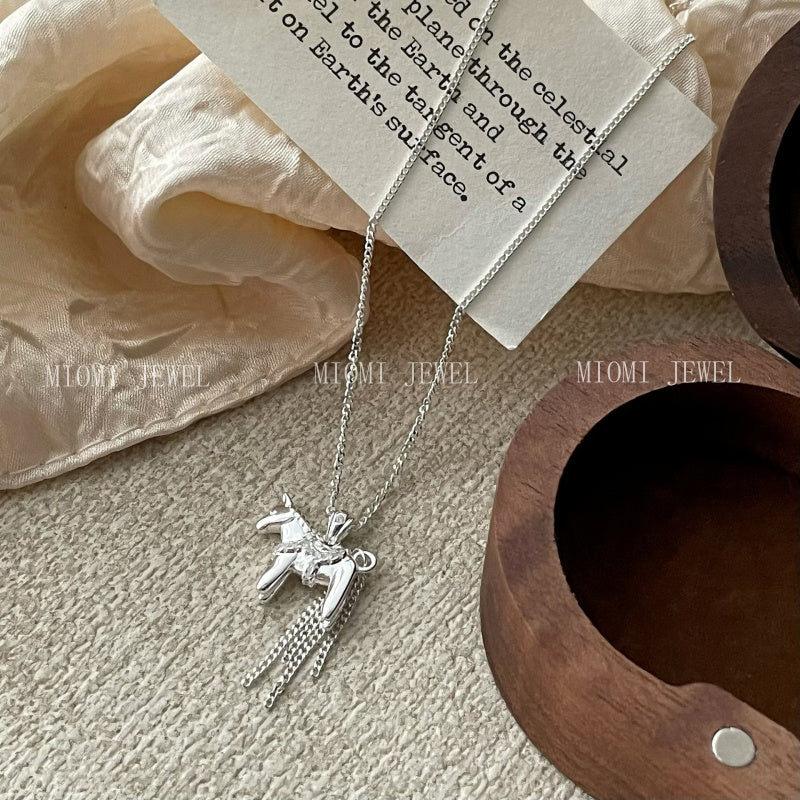 S925 Silver Success Horse Tassel Necklace Light Luxury Niche Sweater Chain Women's High-end Collarbone Chain Gift