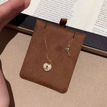 Pure Silver S925 Heart Lock Key Necklace Light Luxury Fashion High-end Niche Versatile Collarbone Chain