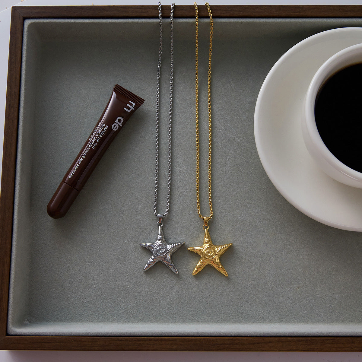 Starfish Titanium Steel Necklace Light Luxury High-end Clavicle Chain Stainless Steel Jewelry Non-fading Hot Item