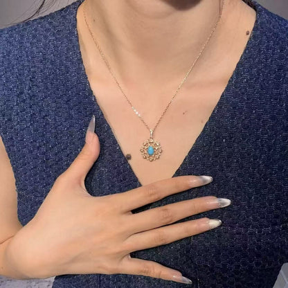 Sterling Silver S925 Niche Palace Style Hollow Snowflake Turquoise Necklace High-end Vintage Light Luxury Versatile Collarbone Chain