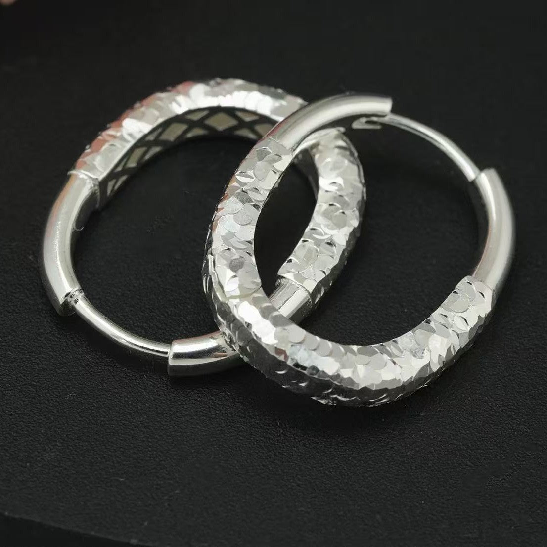 Sterling Silver S925 CNC Craft Ice Chip Big Earrings Simple Niche Light Luxury High-end Versatile Elegant U-shaped Earrings