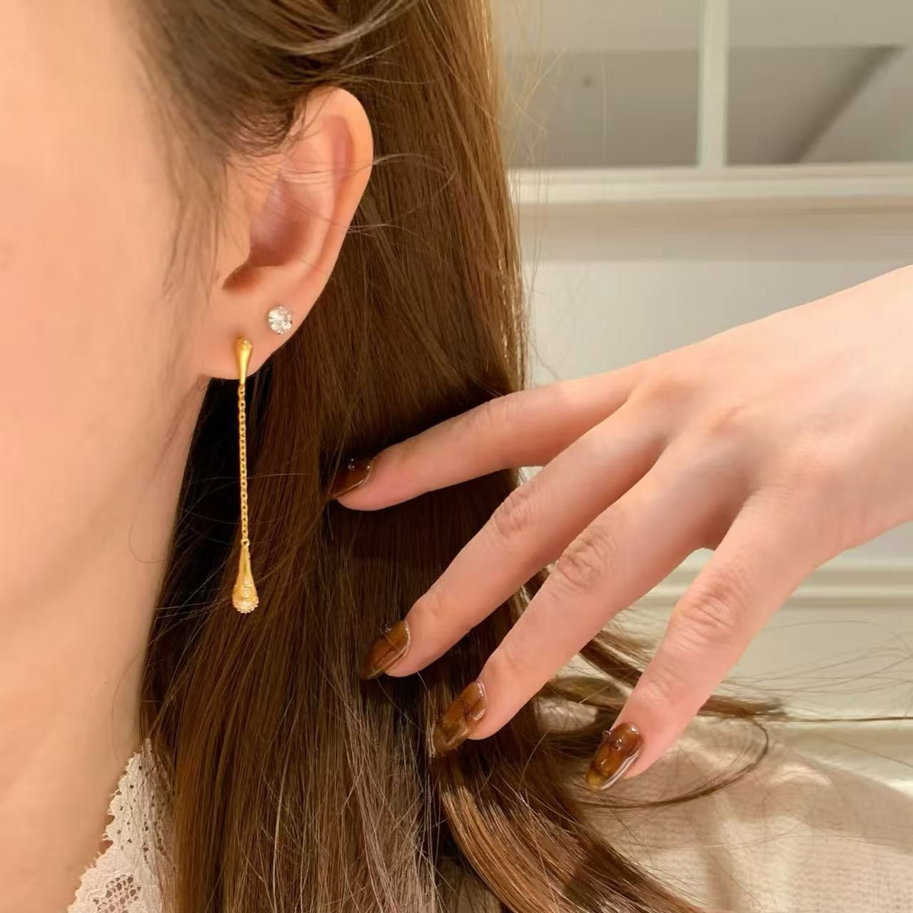 Sterling Silver S925 Vintage Long Rachel Earrings Unique Niche Design High-end Light Luxury Versatile Personality Drop Earrings