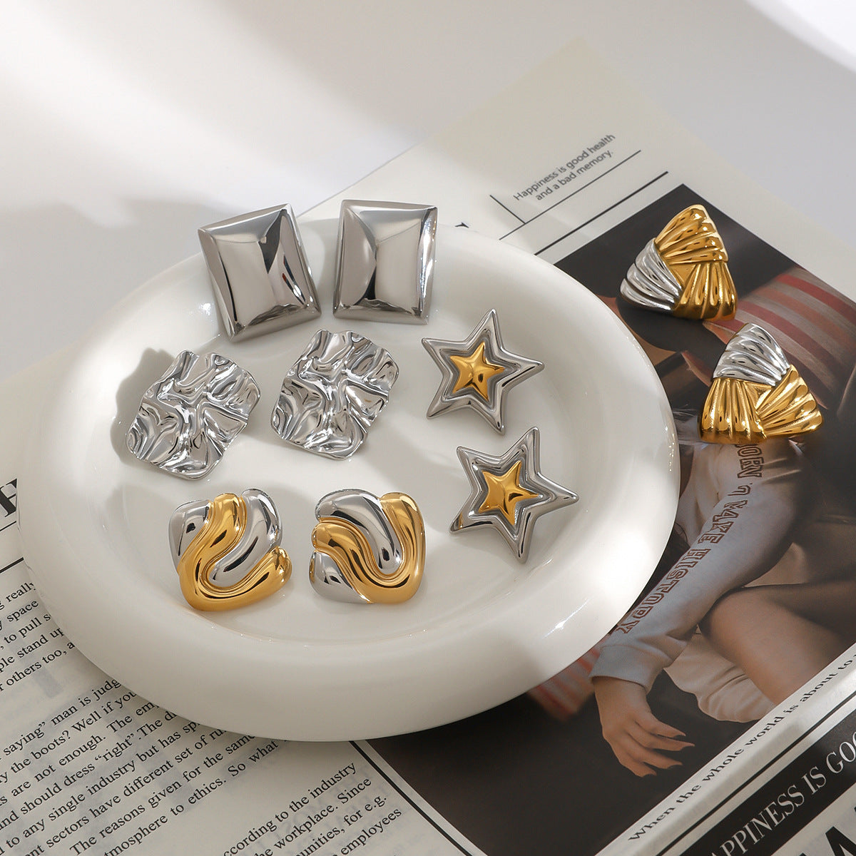 Stainless Steel Pearl Stud Earrings High-end Star Earrings Titanium Steel Ear Jewelry