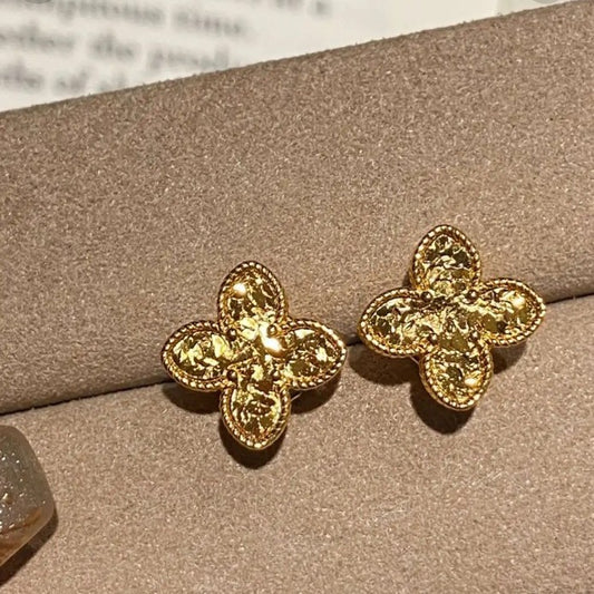 Sparkling Dragon Scale Earrings for Women S925 Four-Leaf Clover Crushed Ice CNC Craft Earrings