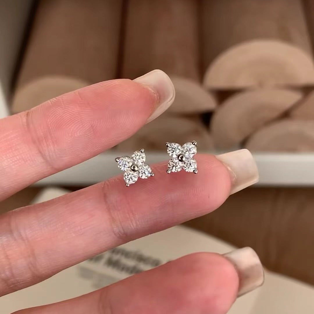 Italian Vintage Brushed Light Luxury High-End Jewelry925Sterling Silver Butterfly Threaded Earrings Four-Leaf Clover Screw