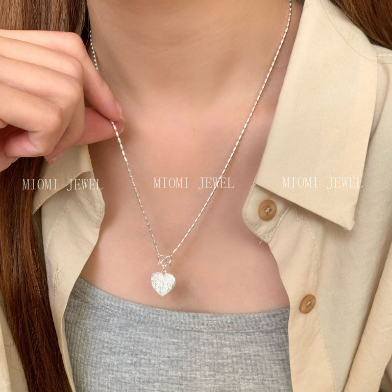 S925 Sterling Silver Lace Heart Necklace for Women Korean Retro Light Luxury Niche Design High-end Clavicle Chain