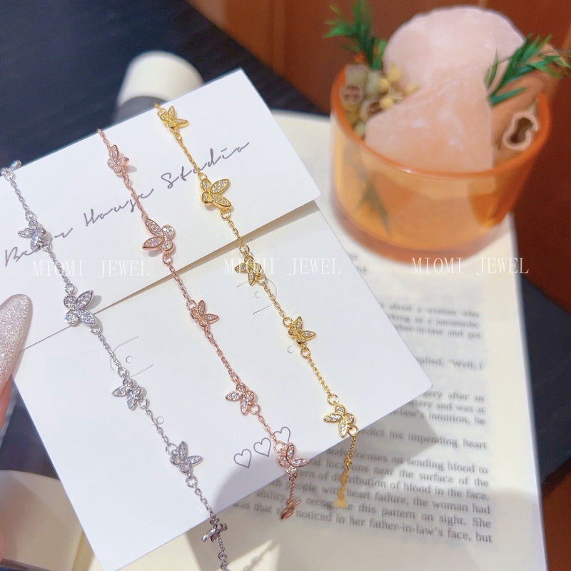 S925 Sterling Silver Crushed Ice Butterfly Bracelet for Women, Sparkling Exquisite Carousel Bracelet, High-End Niche Jewelry