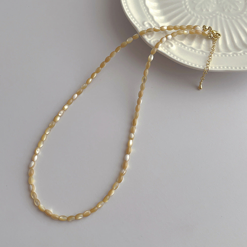Minimalist Design Natural Shell Bead Necklace for Women Beach Vacation Style Versatile Collarbone Chain
