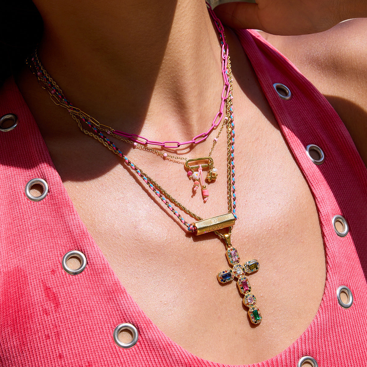 Titanium Steel Cross Necklace Light Luxury Niche Letter Clavicle Chain Stainless Steel Jewelry for Women with a Sense of Sophistication