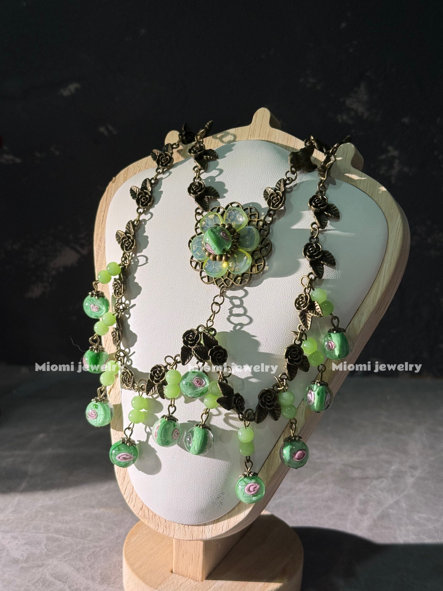 Miomi Vintage necklace green handmade flower necklace whimsical fairycore