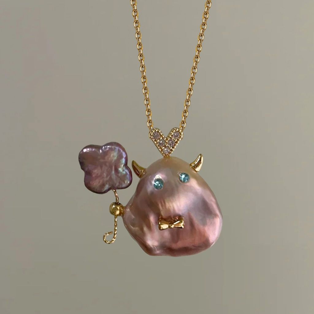 Ocean World Little Witch Necklace Natural Pearl Bighead Fish Pendant Jewelry Goldfish Kissing Fish Clavicle Chain Color Retention