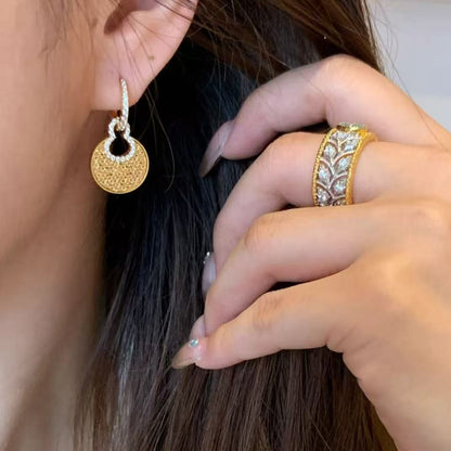 Pure Silver S925 CNC Craft Ice Crushed Gourd Earrings Light Luxury High-end Socialite Elegant Chanel Style Earrings