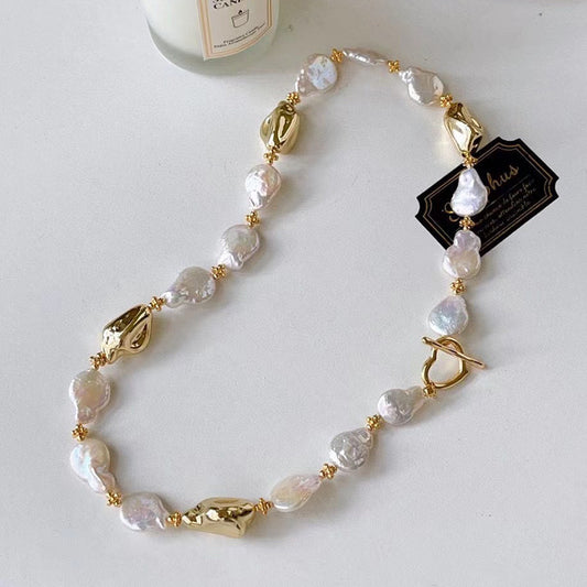 Natural Irregular Baroque Clavicle Chain ins High-end Niche Retro Freshwater Pearl Necklace for Women Versatile Autumn Winter