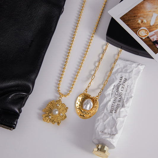 Gold Titanium Steel Imitation Pearl Flower Necklace Accessories Women's High-end Clavicle Chain Stainless Steel Jewelry