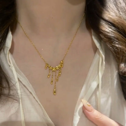 Sterling Silver s925Cat Eye Laser Bead Tassel Necklace Palace Style Design High-end Light Luxury Autumn Winter Collarbone Chain