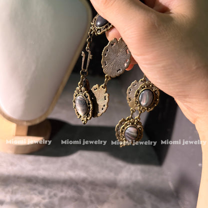 Natural black shell necklace Vintage Miomi design