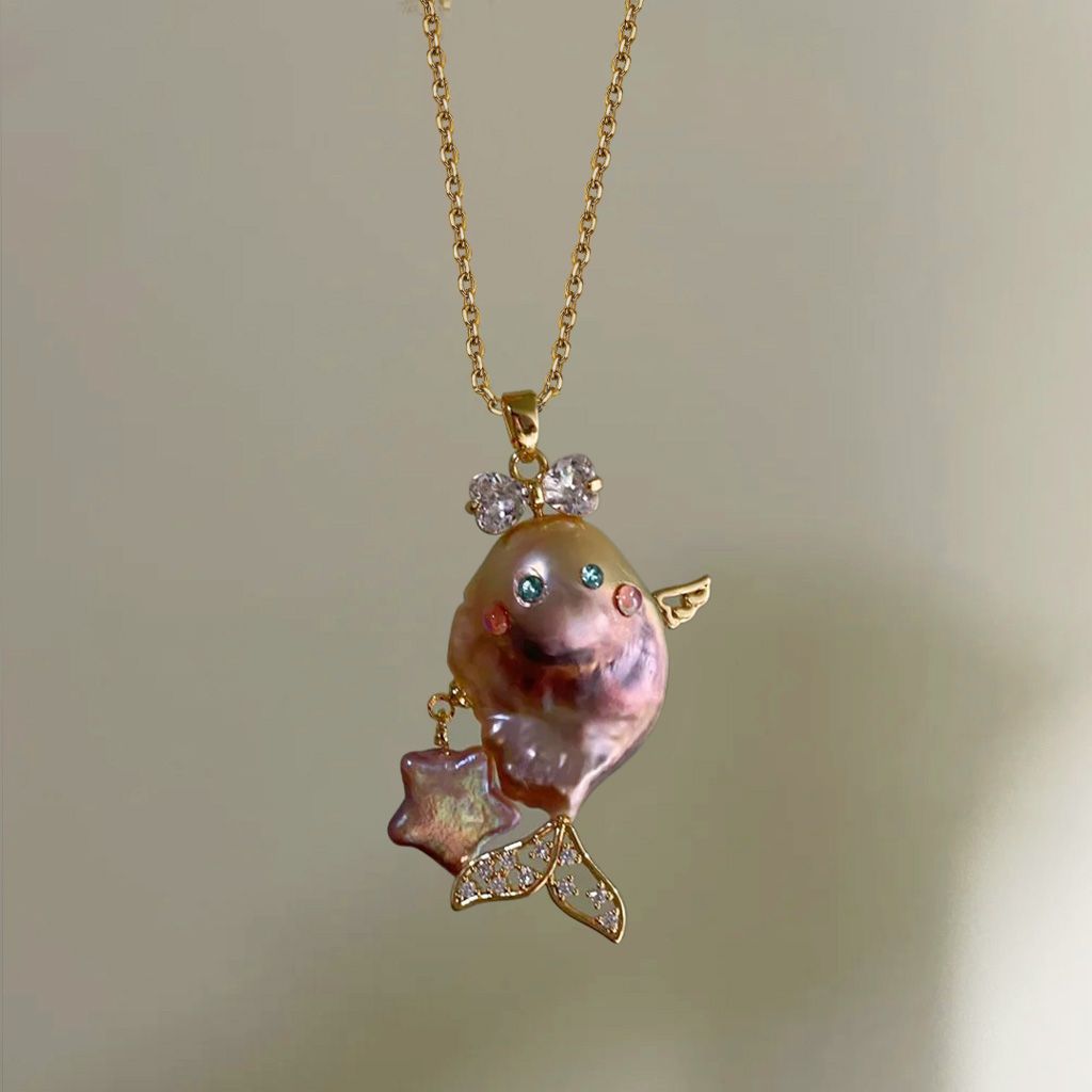 Ocean World Little Witch Necklace Natural Pearl Bighead Fish Pendant Jewelry Goldfish Kissing Fish Clavicle Chain Color Retention