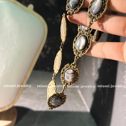 Natural black shell necklace Vintage Miomi design