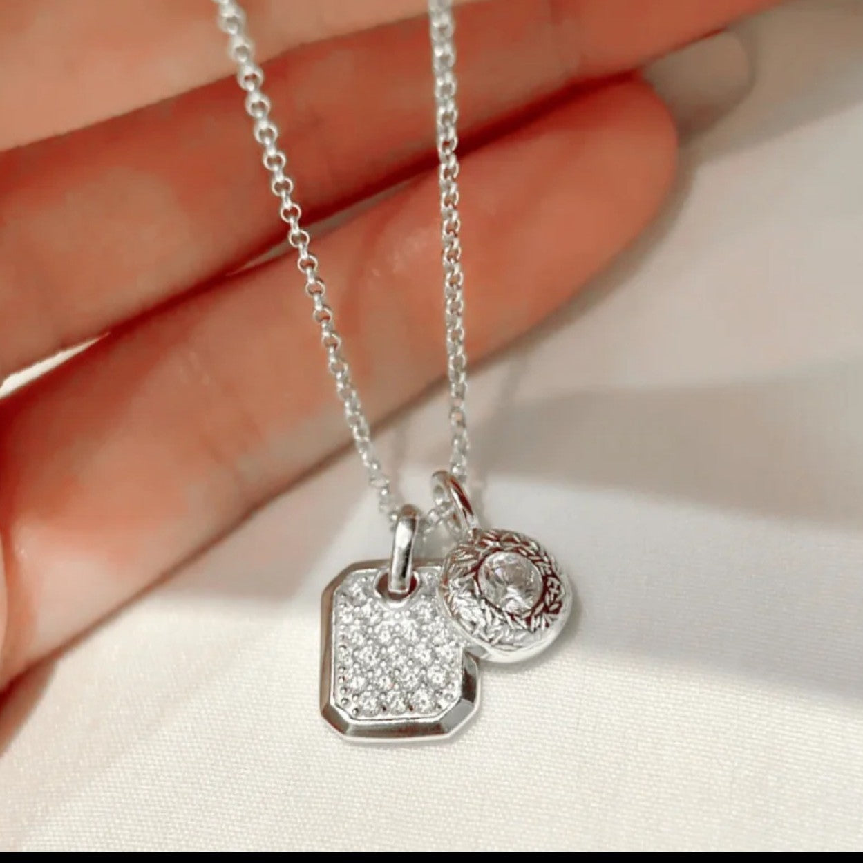 Pure Silver S925 Tianfangdiyuan Wushi Pendant Full Diamond Necklace Fashion Versatile Commuting Simple Personality Light Luxury Collarbone Chain