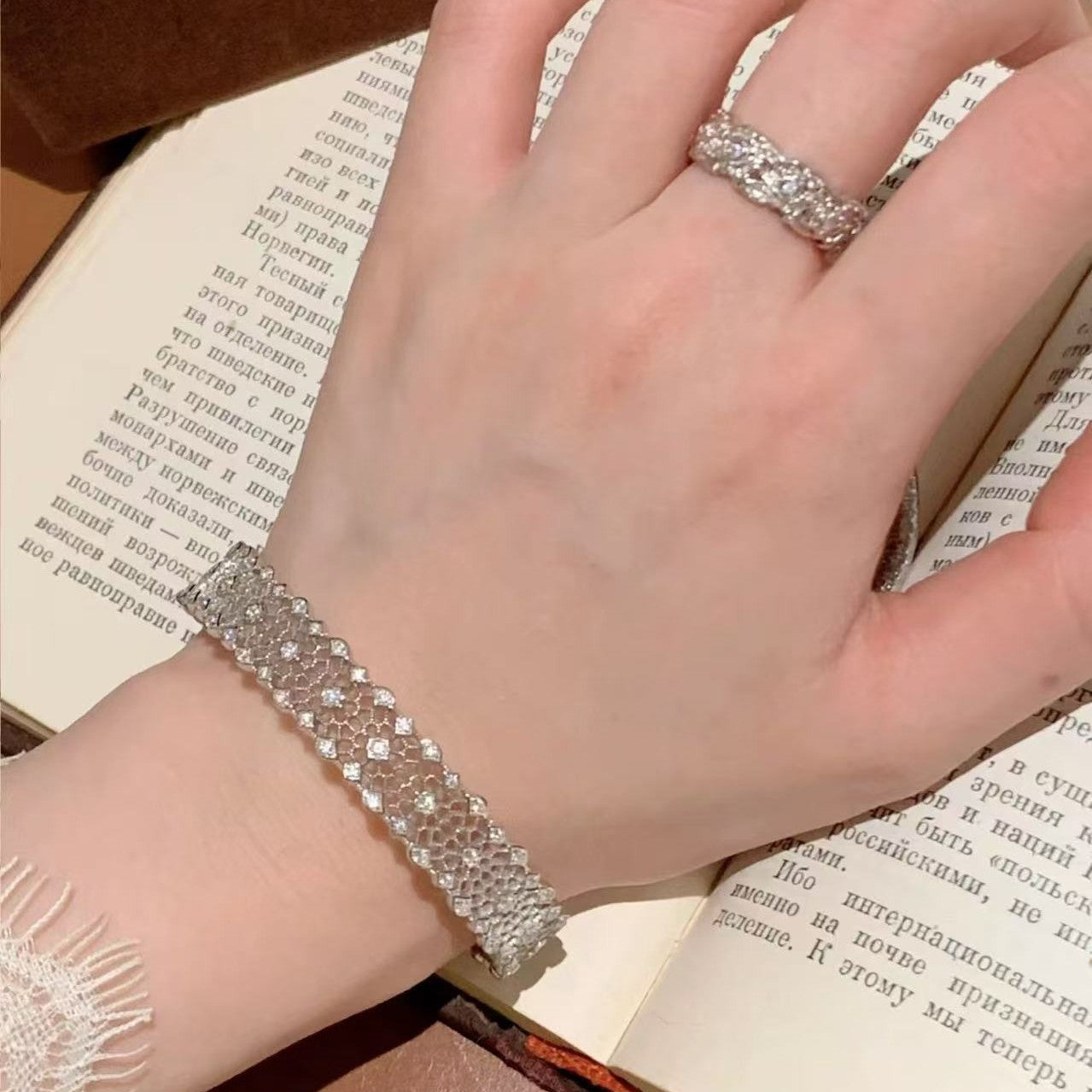 Sterling Silver S92 High Carbon Diamond Lace Bracelet Starry Sky Sparkling High-end Luxury Bracelet