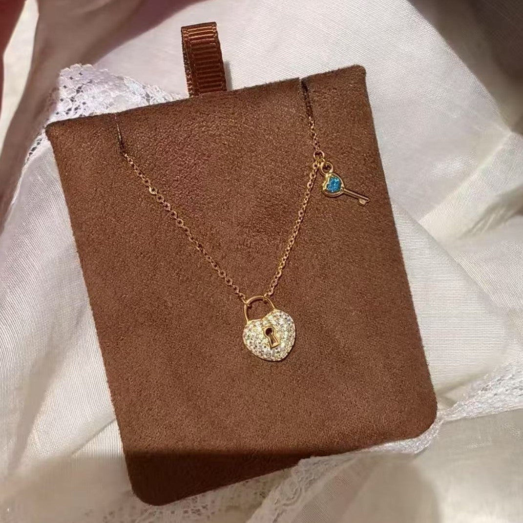 Pure Silver S925 Heart Lock Key Necklace Light Luxury Fashion High-end Niche Versatile Collarbone Chain