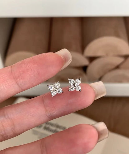 Italian Vintage Brushed Light Luxury High-End Jewelry925Sterling Silver Butterfly Threaded Earrings Four-Leaf Clover Screw