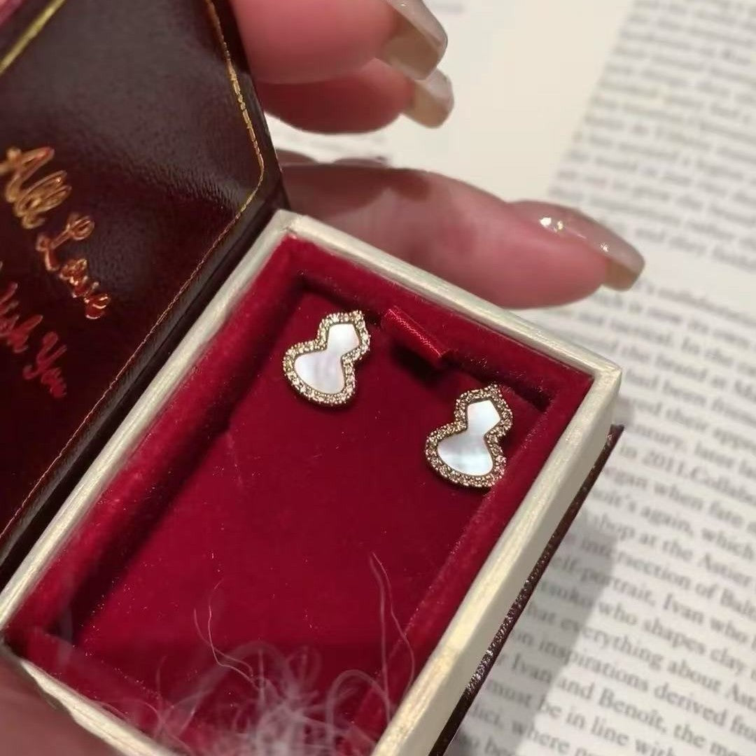 Gourd Earrings S925 Sterling Silver Red Agate White Shell Earrings High-End Versatile Light Luxury Elegant