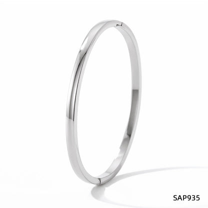 Non-Fading Multiple Styles Diamond-Studded Plain Hoop Bracelet Vacation Style Eight-Pointed Star Waterproof Stackable Stainless Steel Jewelry