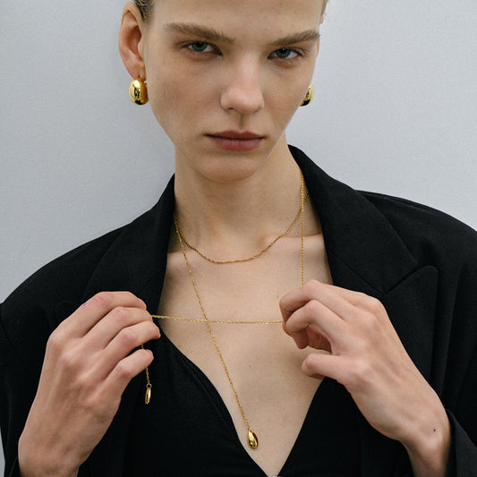 18k Gold Stainless Steel Long Shell Pendant Necklace Unique Design High-end Titanium Steel Necklace