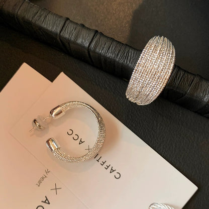 European and American C-shaped Exaggerated Pure Silver S925 Gold-plated Brushed Earrings for Women, Niche Design Sense, High-end Silver Stud Earrings