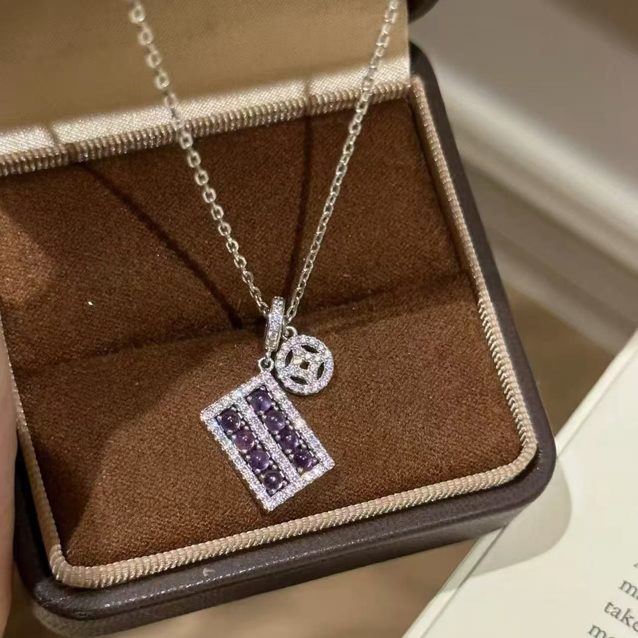 Pure Silver S925 Amethyst Abacus Gold Coin Necklace Exquisite Light Luxury High-End Niche Temperament Versatile Collarbone Chain